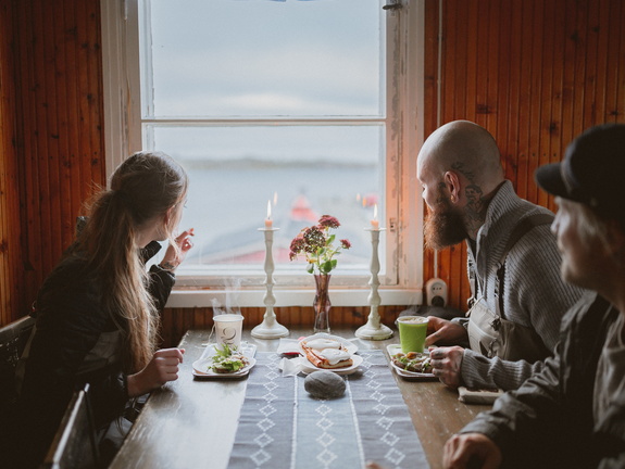 Hannas Café - Hannan Kahvila - Utö