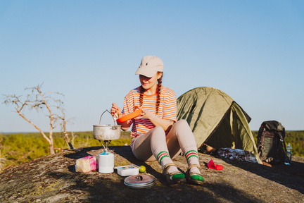 Tälta i skärgården - Telttailu saaristossa - Tentsite in the archipelago