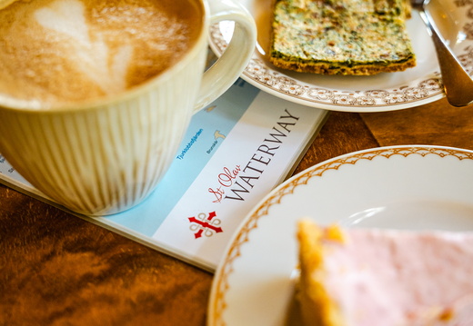 CATTB CA St-Olav-Waterway CAP05665 hires