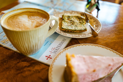 CATTB CA St-Olav-Waterway CAP05666 hires