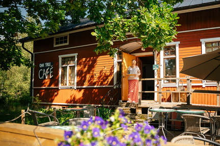 CATTB CA St-Olav-Waterway CAP05732 hires